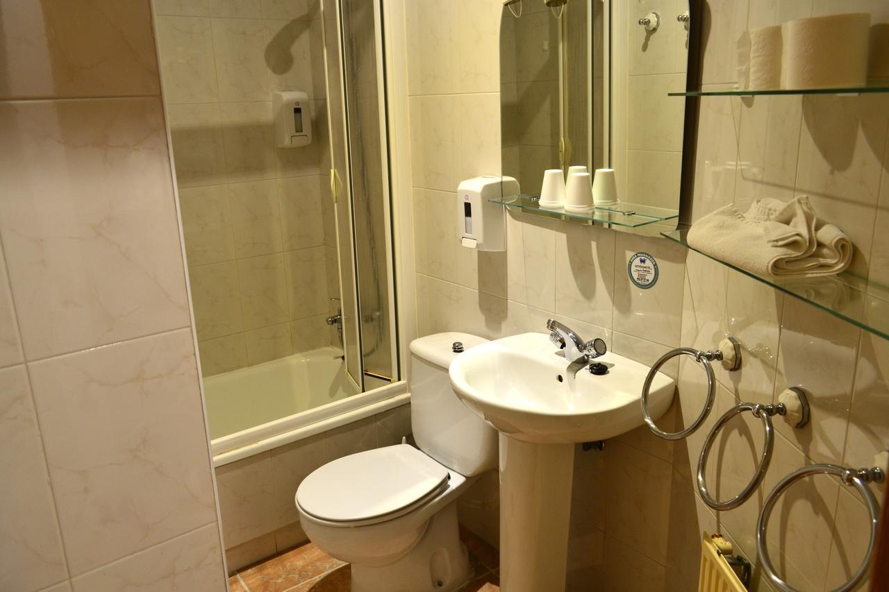 Hostal Lucus Луго Экстерьер фото