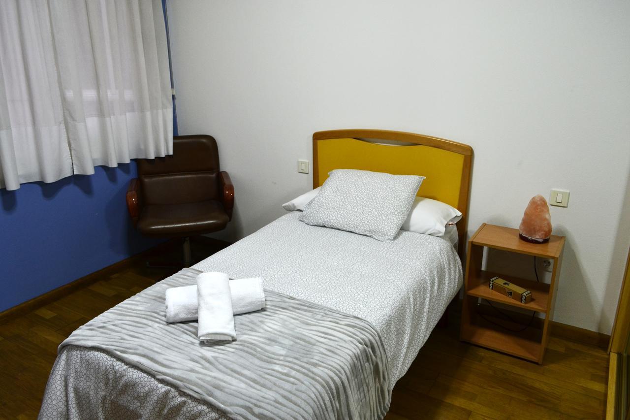 Hostal Lucus Луго Экстерьер фото
