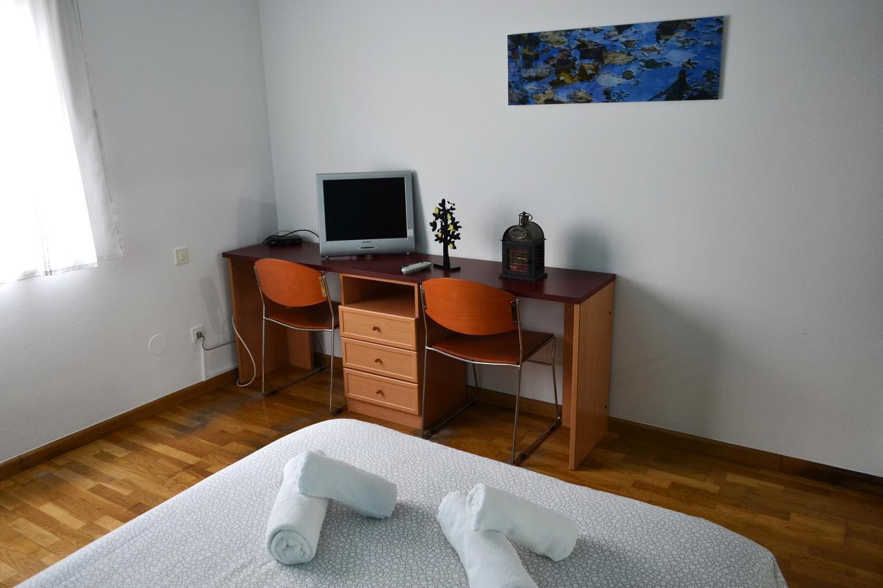 Hostal Lucus Луго Экстерьер фото
