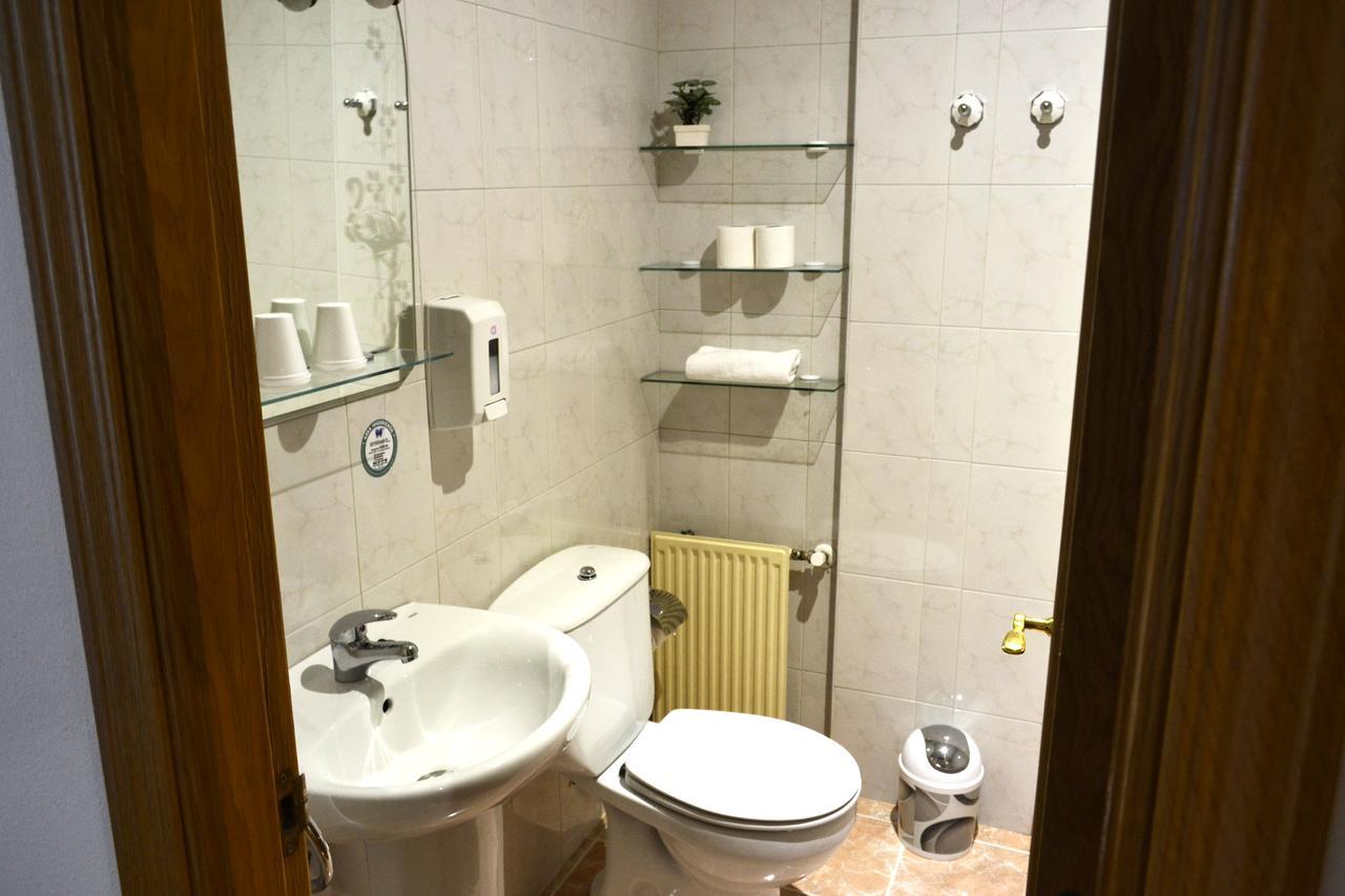 Hostal Lucus Луго Экстерьер фото