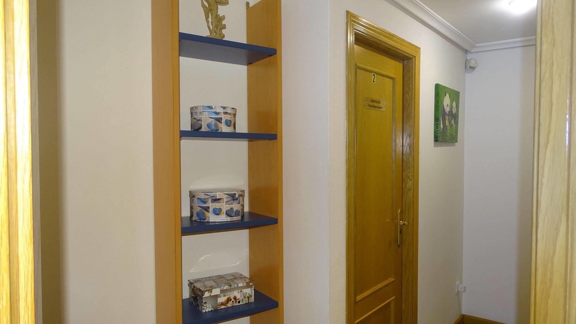Hostal Lucus Луго Экстерьер фото